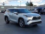 2021 Highlander Thumbnail 2
