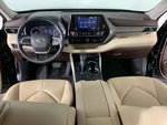 2022 Highlander Thumbnail 39
