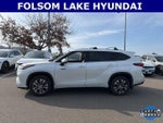 2021 Highlander Hybrid Thumbnail 4