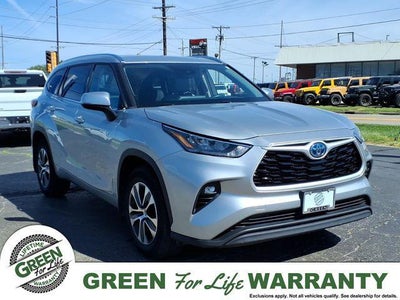 2020 Toyota Highlander Hybrid AWD XLE 4DR SUV