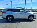 2020 Highlander Hybrid Thumbnail 2