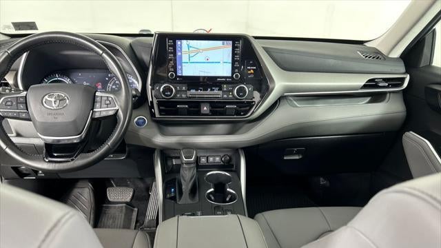 2021 Toyota Highlander Hybrid XLE