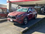 2022 Highlander Hybrid Thumbnail 3