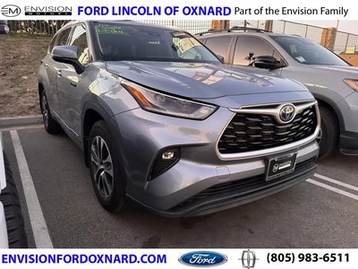 2021 Toyota Highlander Hybrid AWD XLE 4DR SUV