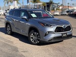 2021 Highlander Hybrid Thumbnail 2