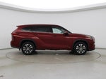 2021 Highlander Hybrid Thumbnail 7