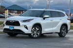 2022 Highlander Hybrid Thumbnail 1