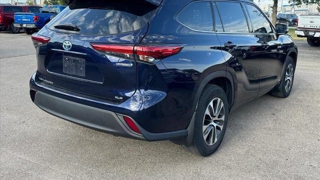 2020 Toyota Highlander Hybrid XLE