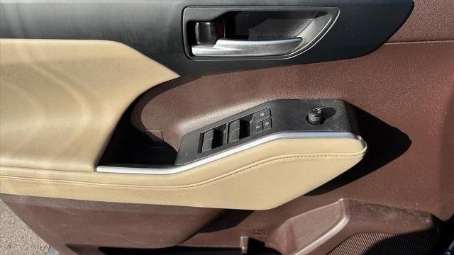 2020 Toyota Highlander Hybrid XLE