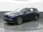 2020 Highlander Hybrid Thumbnail 2