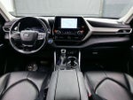 2020 Highlander Hybrid Thumbnail 19