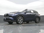 2020 Highlander Hybrid Thumbnail 28