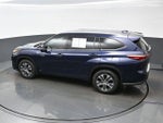 2020 Highlander Hybrid Thumbnail 36