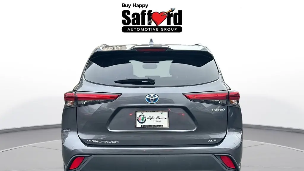 2020 Toyota Highlander Hybrid XLE