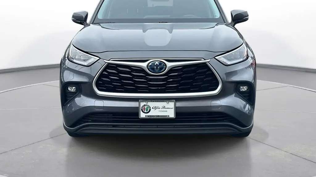 2020 Toyota Highlander Hybrid XLE