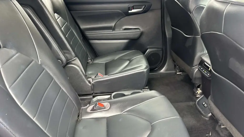 2020 Toyota Highlander Hybrid XLE