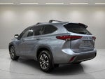 2021 Highlander Hybrid Thumbnail 16