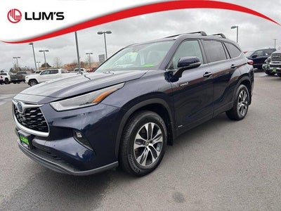 2021 Toyota Highlander Hybrid AWD XLE 4DR SUV