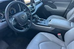 2021 Highlander Hybrid Thumbnail 17