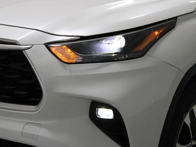 2022 Toyota Highlander Hybrid AWD XLE 4DR SUV