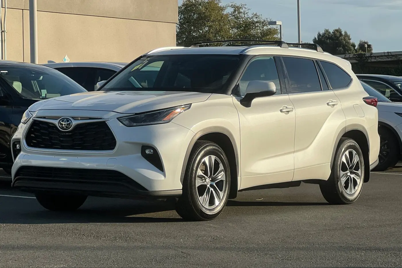 2021 Toyota Highlander - $31,388
