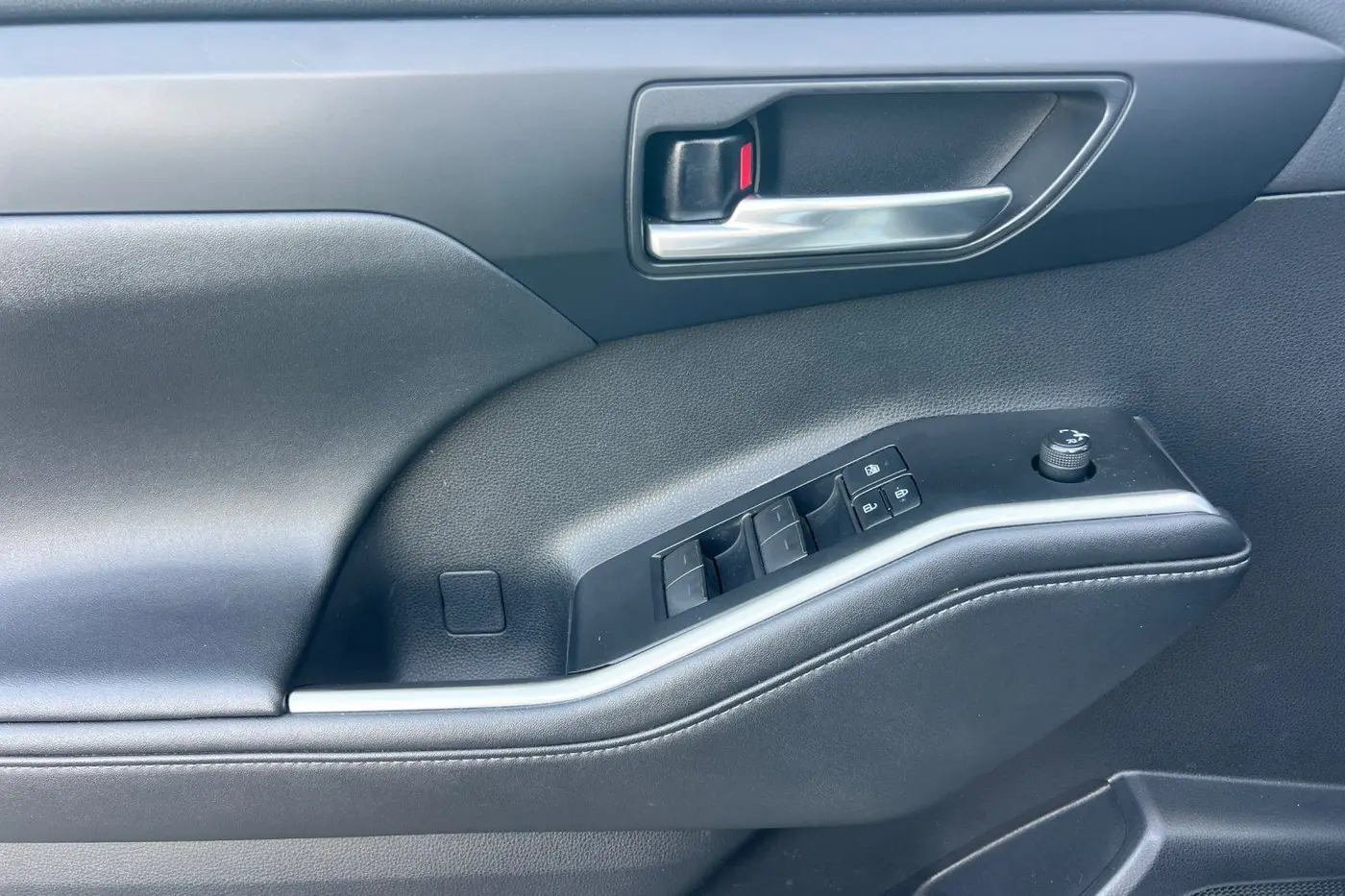 2021 Toyota Highlander - $31,388