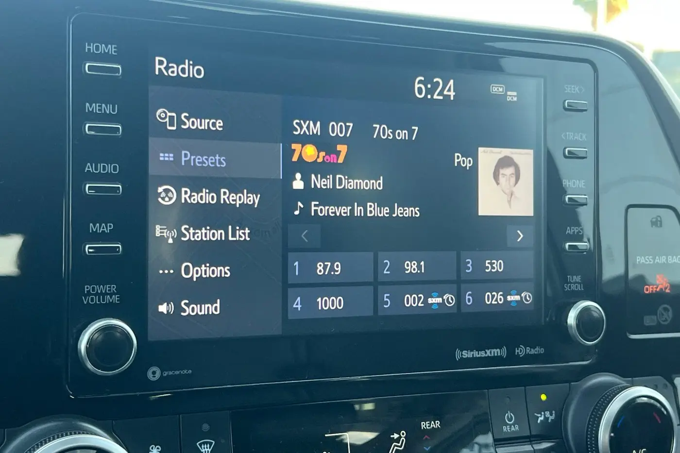 2021 Toyota Highlander - $31,388