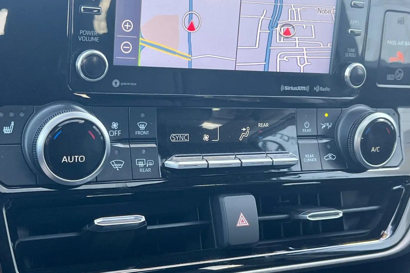 2021 Toyota Highlander - $31,388
