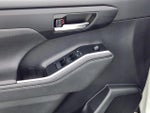 2021 Highlander Thumbnail 17