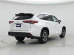 2022 Highlander Thumbnail 8