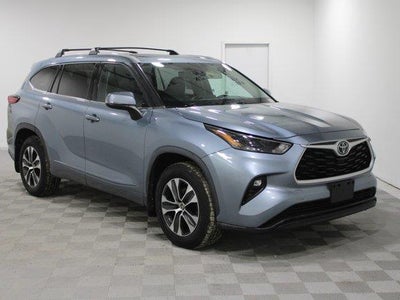 2022 Toyota Highlander XLE 4DR SUV