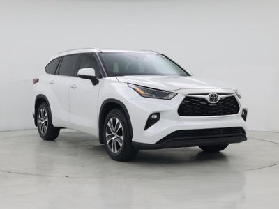 2022 Toyota Highlander XLE 4DR SUV