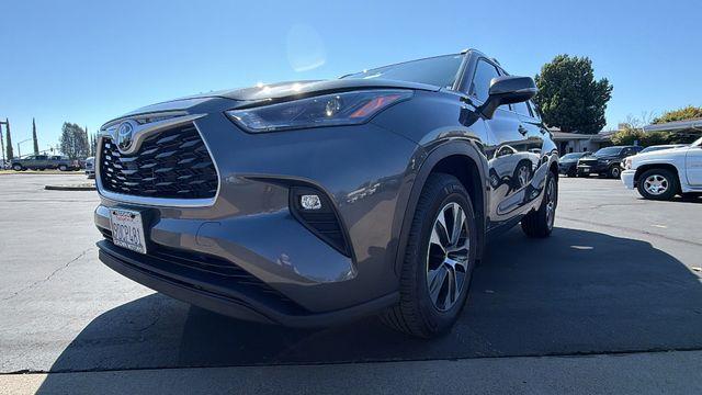 2022 Toyota Highlander - $38,910