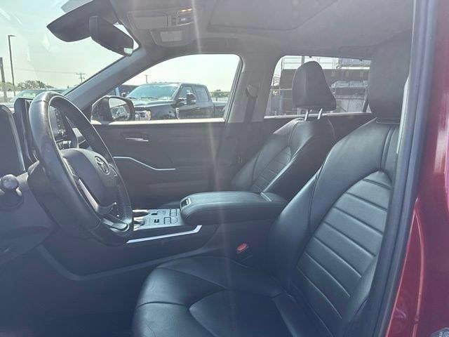 2022 Toyota Highlander - $38,390