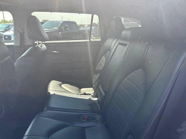 2022 Toyota Highlander - $38,390