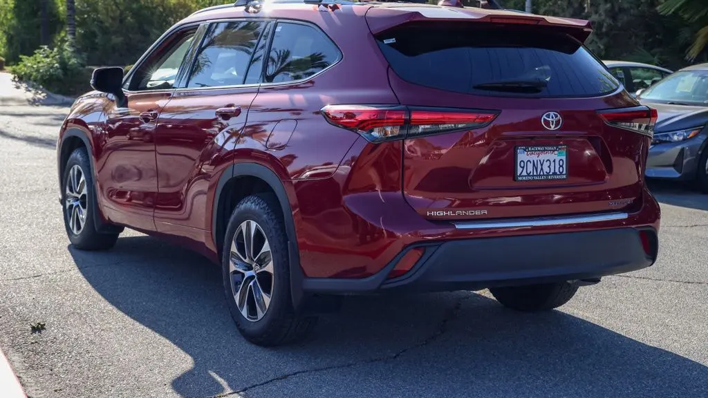 2022 Toyota Highlander XLE