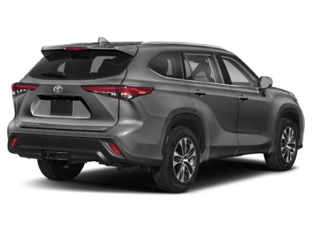 2022 Toyota Highlander - $32,499