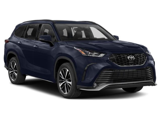 2022 Toyota Highlander - $32,499