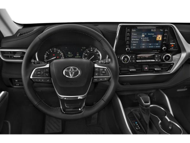2022 Toyota Highlander - $32,499