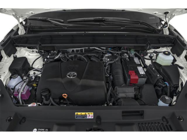 2022 Toyota Highlander - $32,499