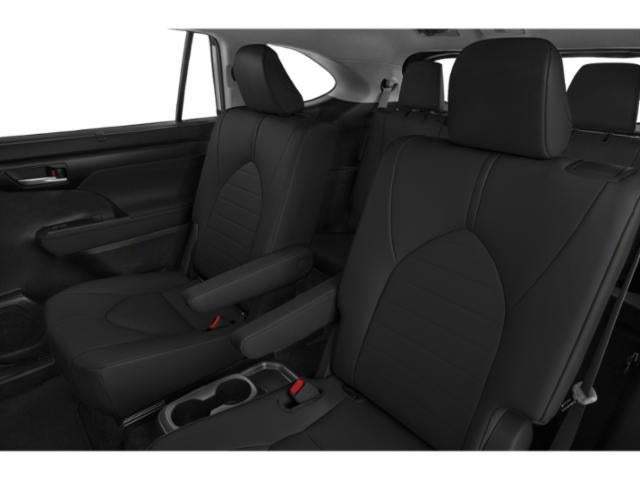 2022 Toyota Highlander - $32,499