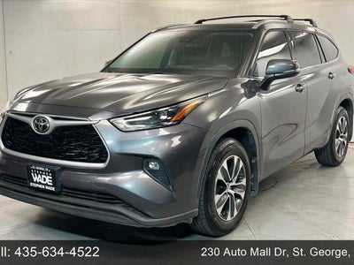 Photo of a 2022 Toyota Highlander AWD XLE 4DR SUV for sale