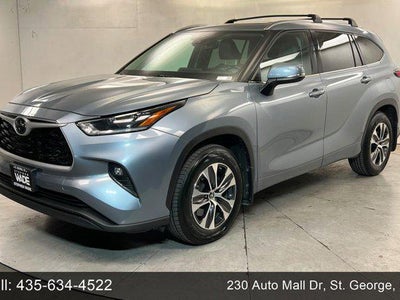 2021 Toyota Highlander AWD XLE 4DR SUV