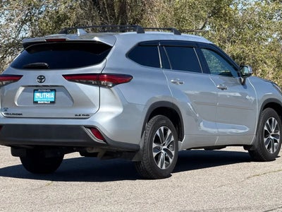 2022 Toyota Highlander AWD XLE 4DR SUV