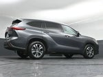 2021 Highlander Thumbnail 44
