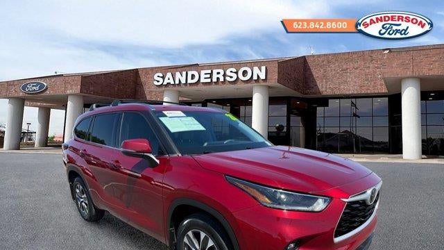 Preowned 2021 Toyota Highlander XLE for Sale