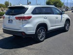 2019 Highlander Hybrid Thumbnail 2