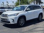 2019 Highlander Hybrid Thumbnail 5