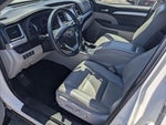 2019 Highlander Hybrid Thumbnail 10