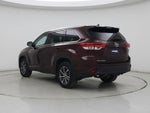 2019 Highlander Hybrid Thumbnail 2